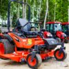 Kubota ZD1211R