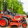 Kubota ZD1211R