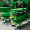 Zamiatarka z hydraulicznym opróżnianiem kosza
